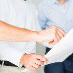 Czy restrukturyzacja przedsiębiorstwa chroni przed komornikiem?