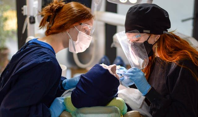 Czy implanty cyrkonowe są trwałe?